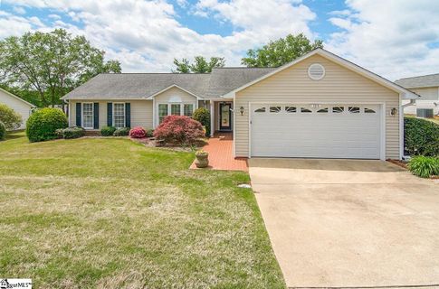 104 Summerside Drive