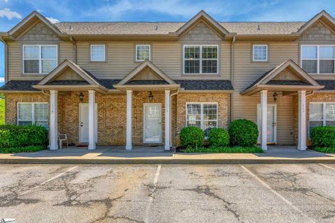 114 Bankside Lane sold home in Townes At Cherrydale, Greenville, SC