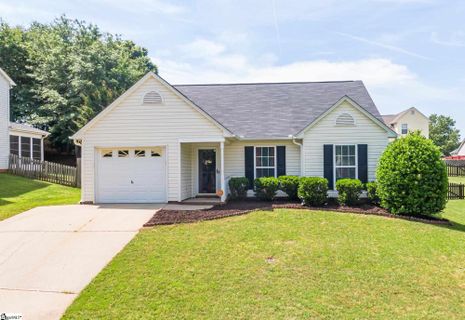 326 Riverside Chase Circle