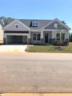 4 Semillon Road