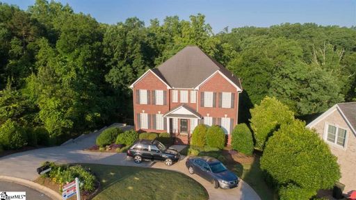 316 W Caledonia Court
