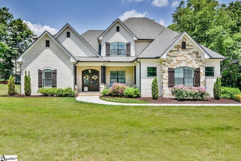 105 Greendale Lane