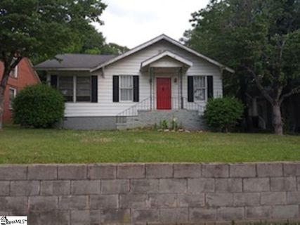 103 E Augusta Place