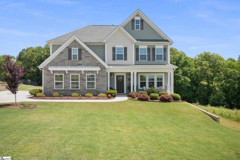 124 Coppermine Drive