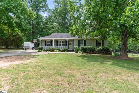 1332 Saluda Dam Road sold home in Holly Tree, Easley, SC