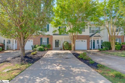 819 Chartwell Drive