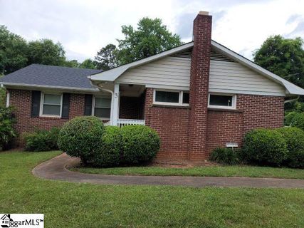 3 Lord Fairfax Drive