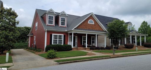 4 Moss Wood Circle