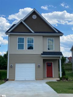 213 Long Grove Lane sold home in Magnolia Green, Greer, SC