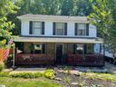 6 Cloverdale Court sold home in Simpsonville, SC