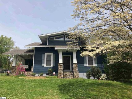 305 Gallivan Street