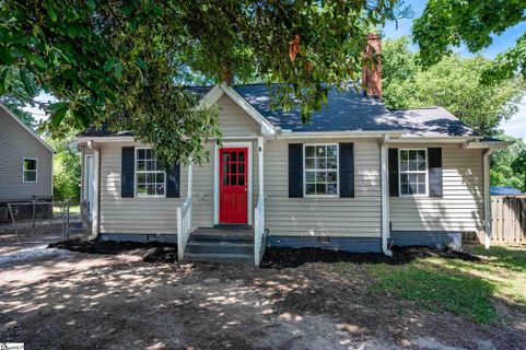 6 W Wilburn Avenue sold home in Westview, Greenville, SC