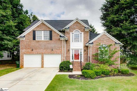 402 Rolling Pines Lane