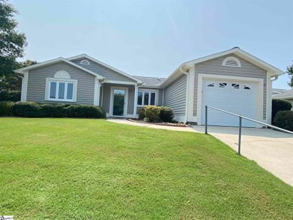 10 Hillview Drive