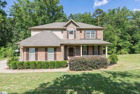 132 Scotts Bluff Drive