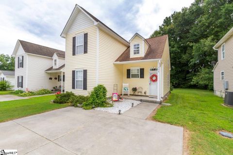 108 Crown Court sold home in Mill Creek, Williamston, SC