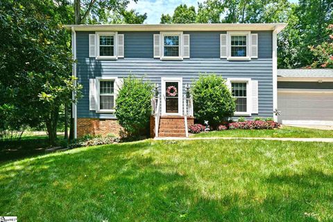 113 Hillsborough Drive