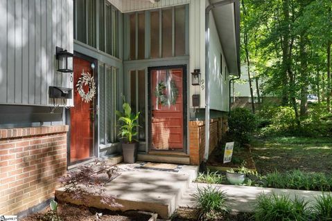 99 Briarview Circle