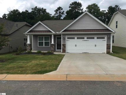 202 Everard Lane sold home in Crosswinds, Greer, SC