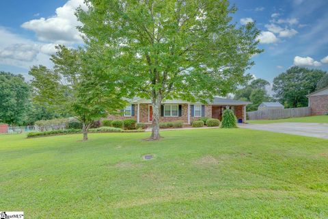 210 Bentwood Drive sold home in Bentwood, Piedmont, SC