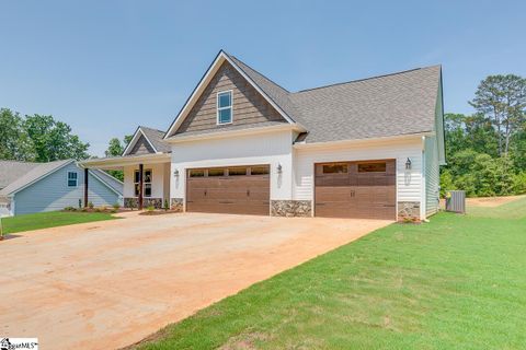 259 Inlet Pointe Drive