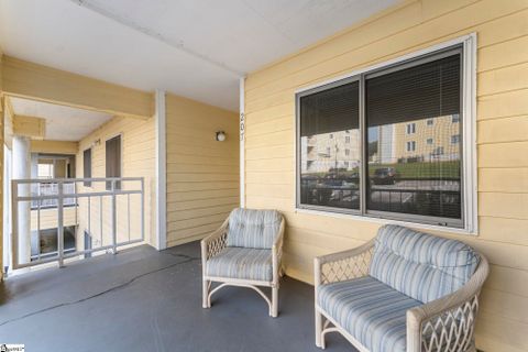 207 Northlake Drive