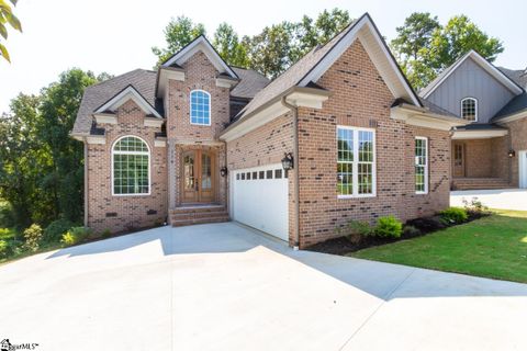 114 Courtyard Drive