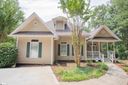 139 W Waters Edge Lane sold home in West Union, SC