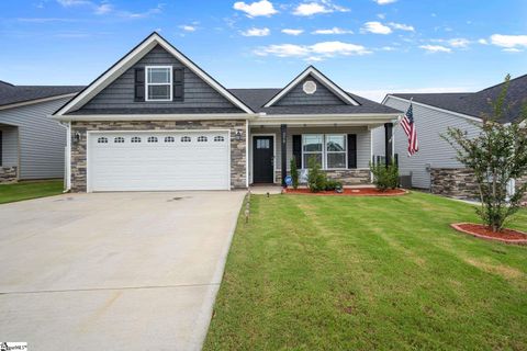 250 Highland Springs Loop