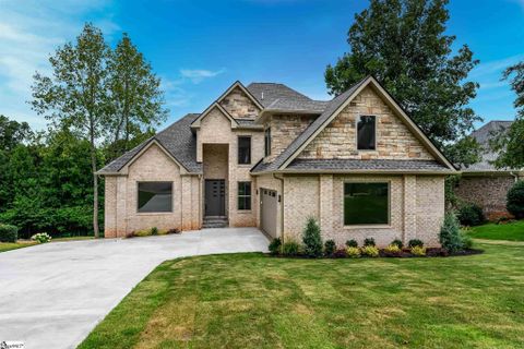 137 Turnberry Road