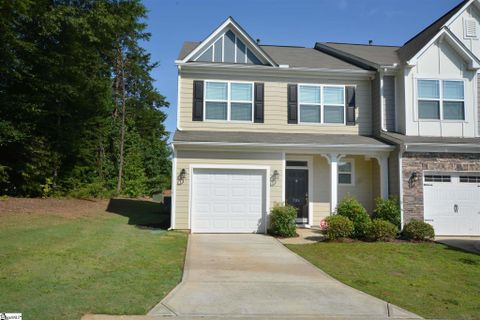 704 Daisy Hill Lane