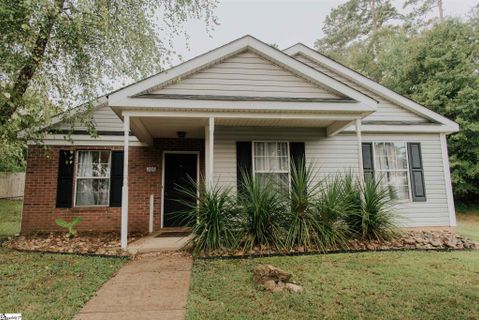 104 Beauregard Court