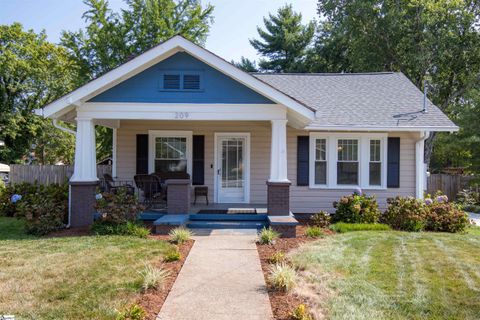 209 Beechwood Avenue