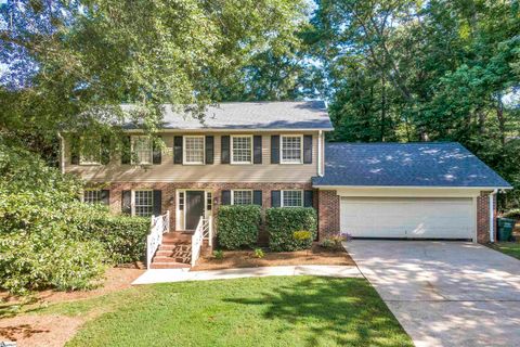 202 Oak Ridge Court