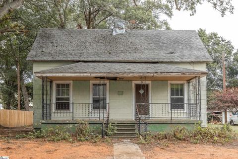 15 Haynesworth Street sold home in Victor Monaghan, Greenville, SC