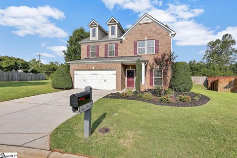 27 Deckers Way
