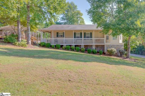 200 Georgewood Way