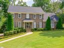208 Ledgewood Way sold home in Greenville, SC
