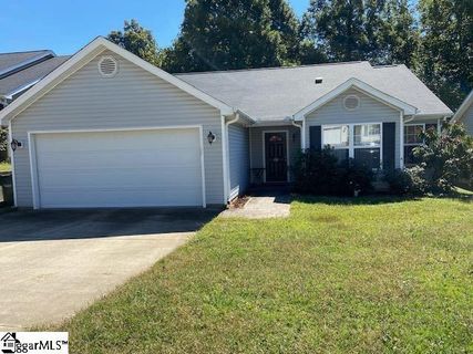 207 Kingscreek Drive