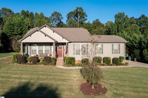 408 Tineke Way