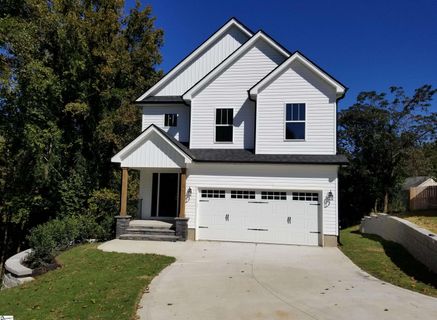 10 Squirrel Hollow Court sold home in Forest Creek, Greer, SC