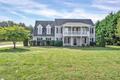 138 Hurst Avenue