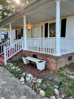 811 Hellams Street sold home in Friendship Heights, Fountain Inn, SC