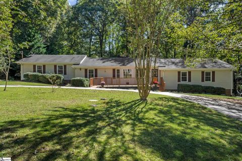 117 Kingswood Way