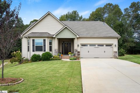 113 Kingsfield Place sold home in Kingsfield, Piedmont, SC
