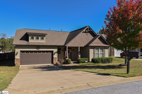 112 Sedgebrook Drive