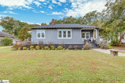 7 Maplecroft Street sold home in Piedmont Park, Greenville, SC