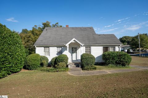 Previously sold for $260,000
