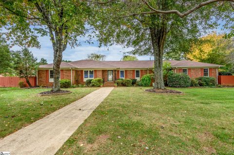 105 Belgrade Drive sold home in Pelham Estates, Greenville, SC