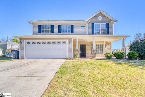 104 Whitethorn Lane